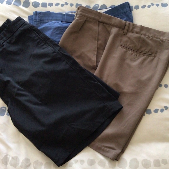 Bundle of mens shorts. EUC - Picture 2 of 4